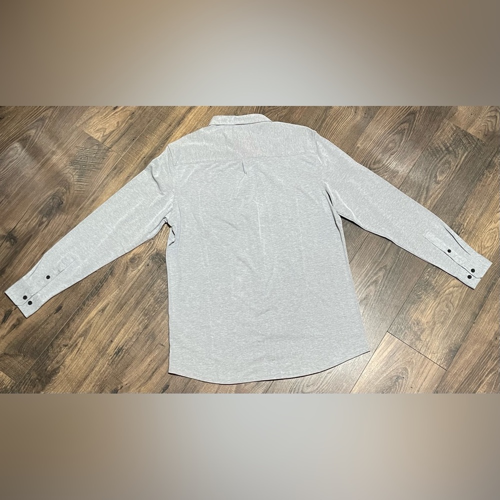 Kenneth Cole Men’s Button Down - Large - Picture 3 of 4